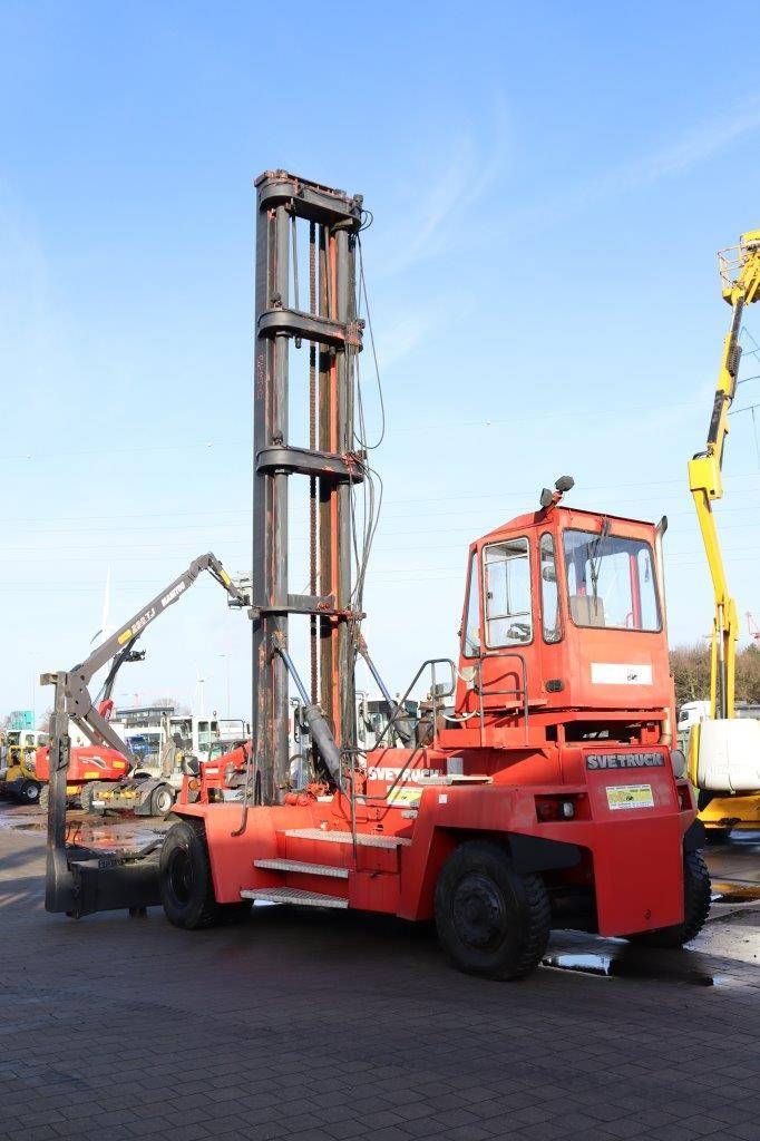 Zijlader 18ECS 42/6H Diesel 9000kg 15.5m