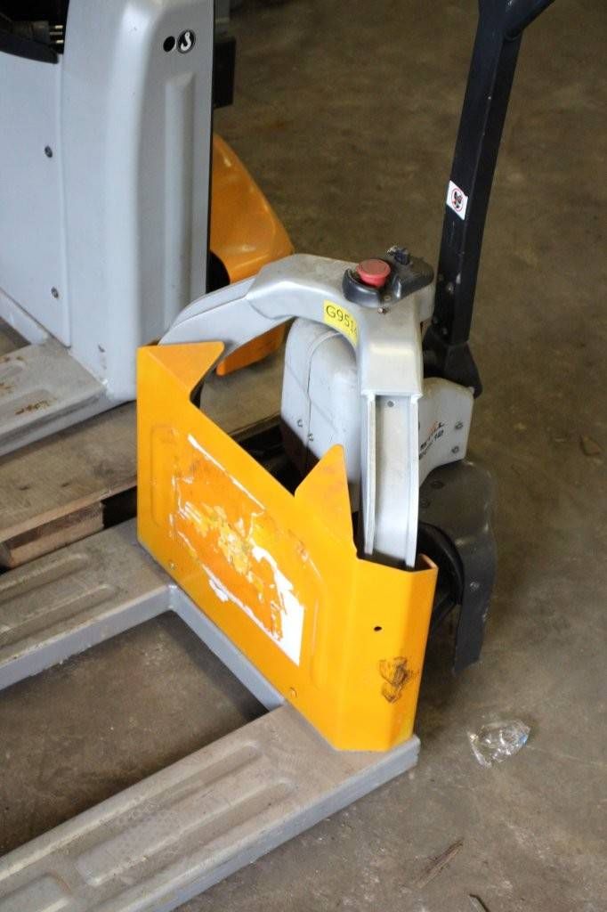 Lot of Pallet Trucks Still Electric
