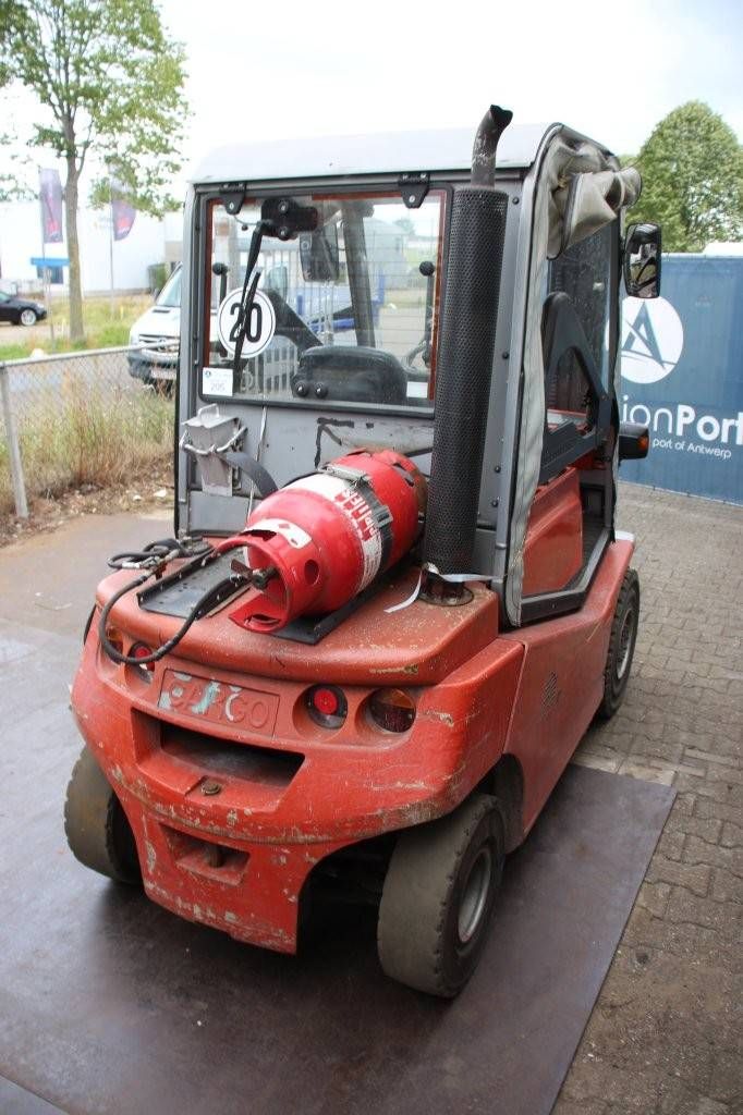Forklift BT CBG 25 LPG 2500kg 4.2m 2004