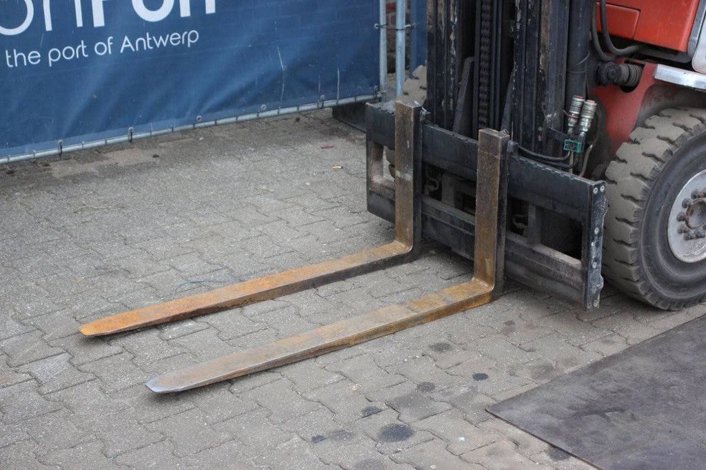 Forklift BT CBG 25 LPG 2500kg 4.2m 2004