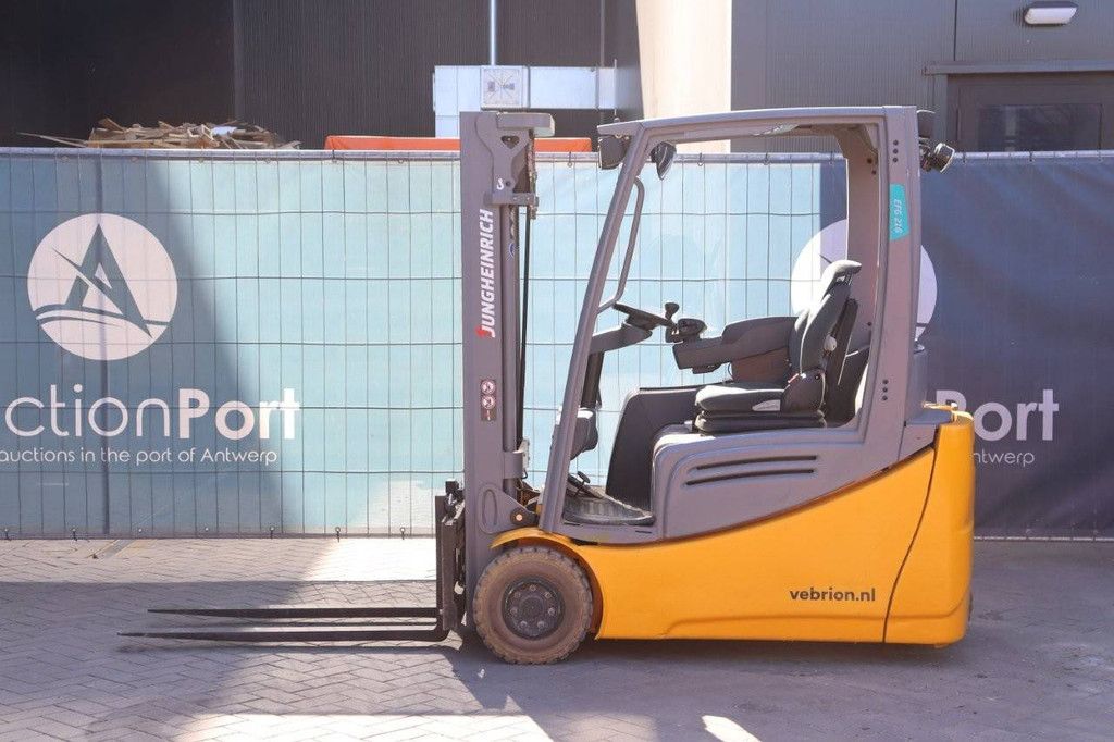 Forklift Jungheinrich EFG 216 Electric 1600kg 4.0m 2016