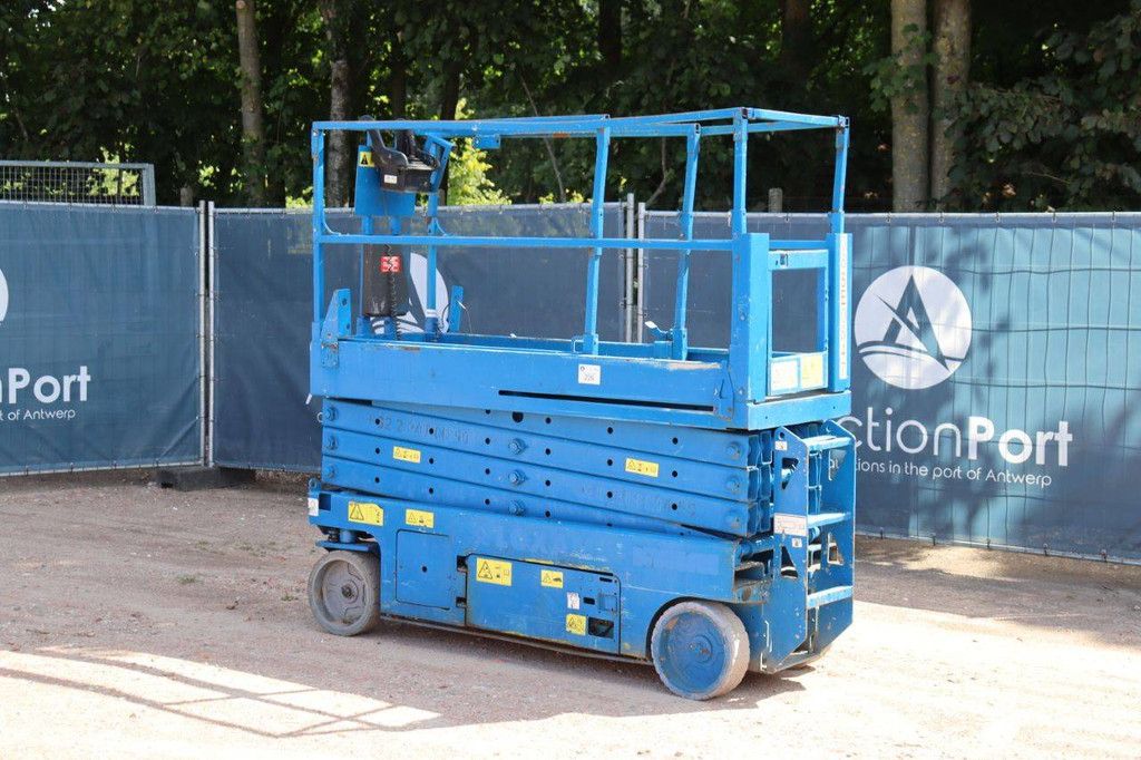 Scissor Lift Genie GS-2632 Electric 9.96m 2007