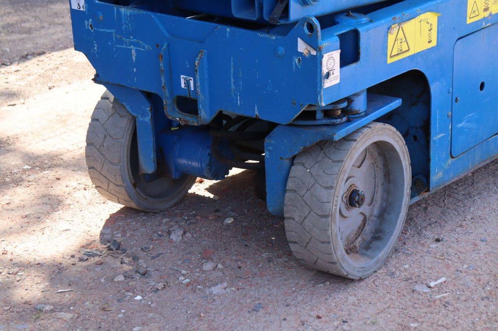 Scissor Lift Genie GS-2632 Electric 9.96m 2007