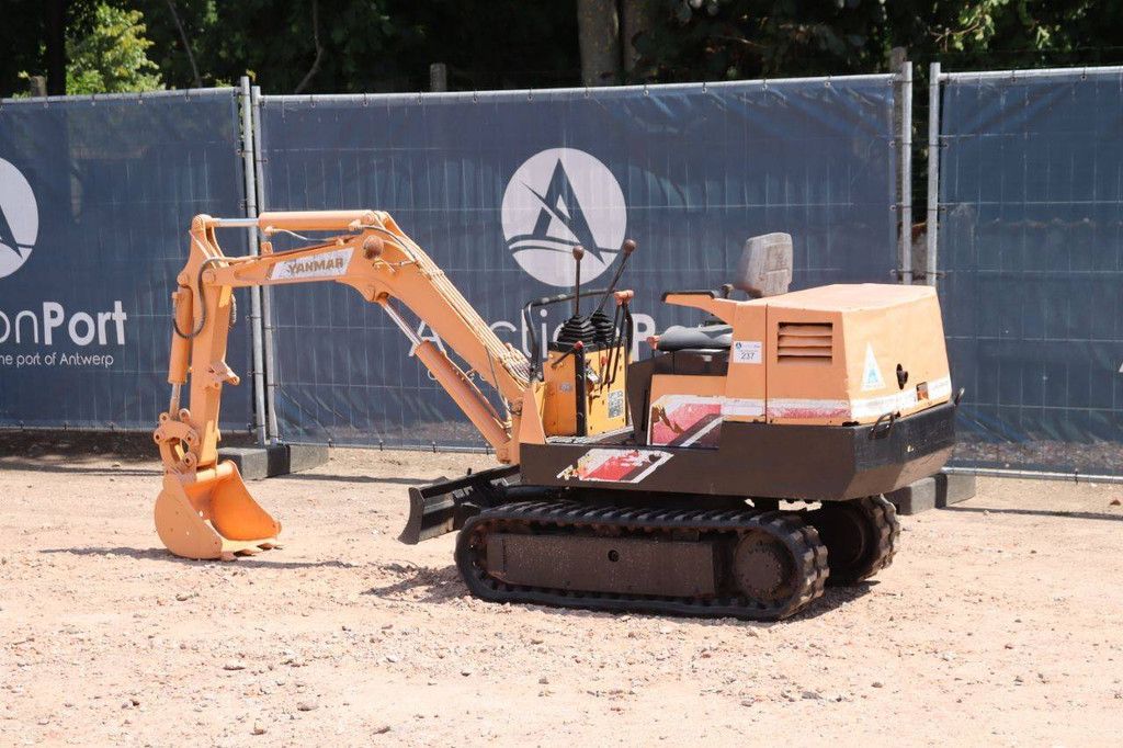Minibagger Yanmar YB121-2-U Diesel