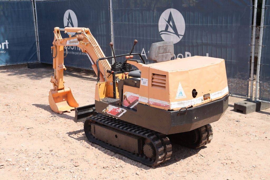 Minibagger Yanmar YB121-2-U Diesel