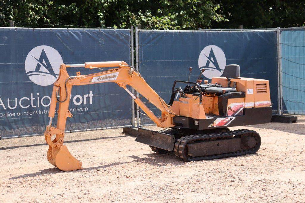Minibagger Yanmar YB121-2-U Diesel