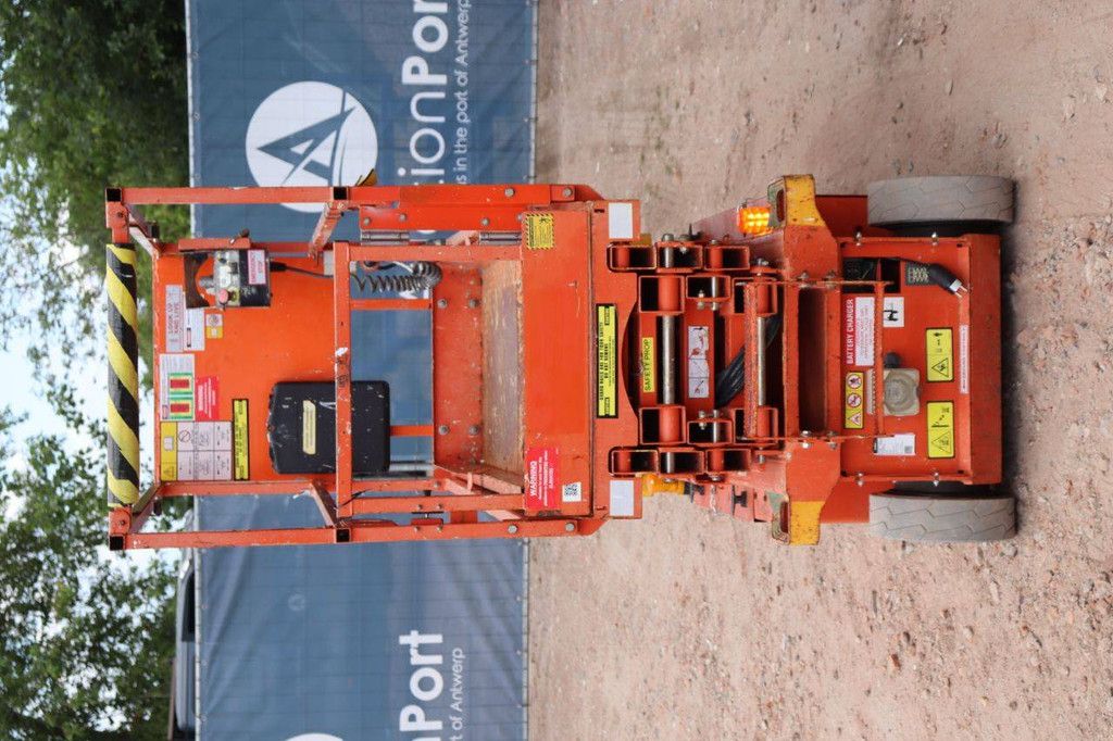 JLG R6 Electric Scissor Lift 7.64m 2015