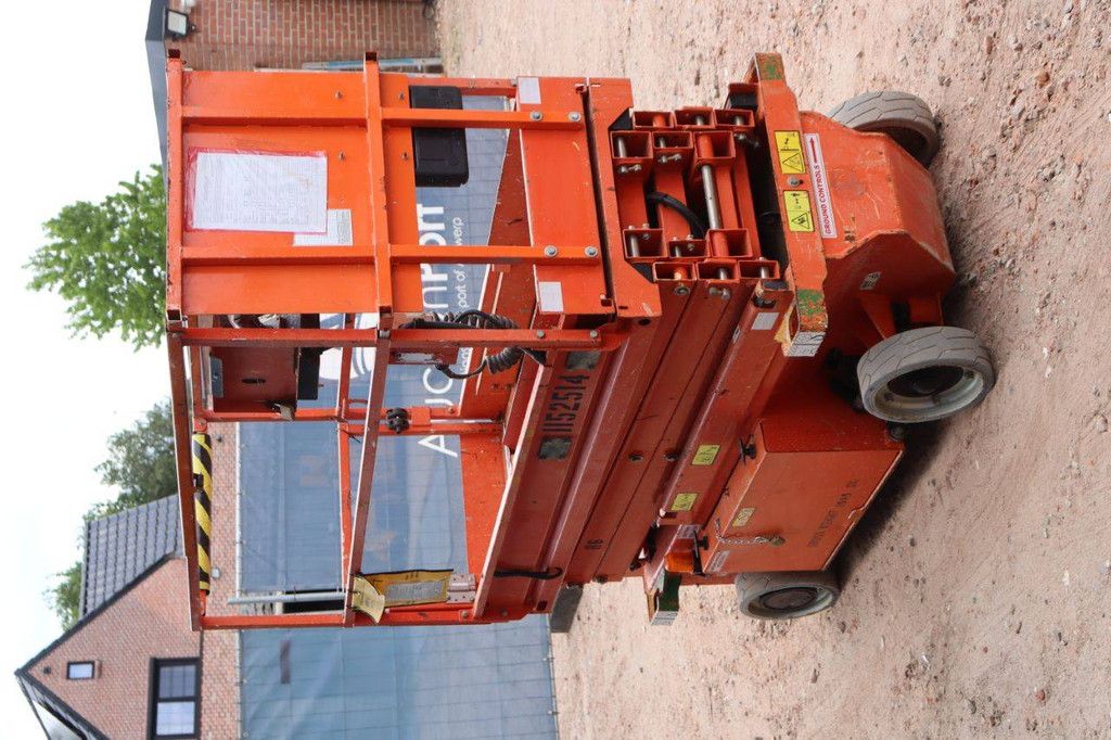 JLG R6 Electric Scissor Lift 7.64m 2015