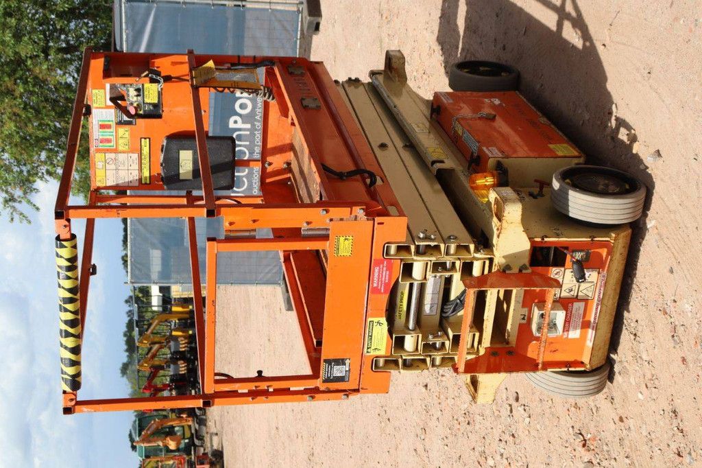 JLG R6 Electric Scissor Lift 7.64m 2015