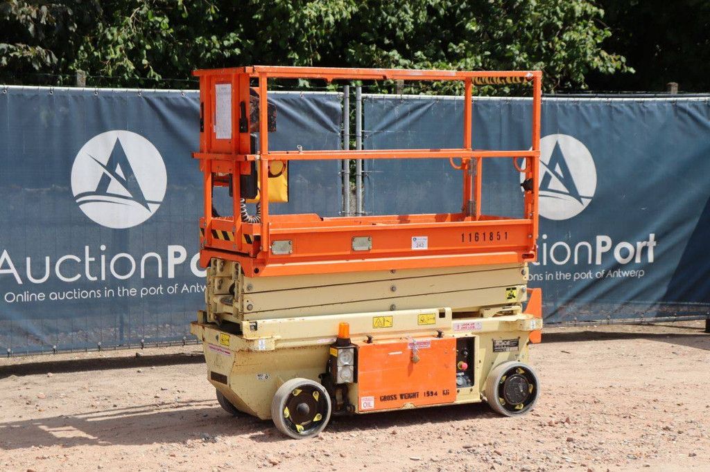 JLG R6 Electric Scissor Lift 7.64m 2015