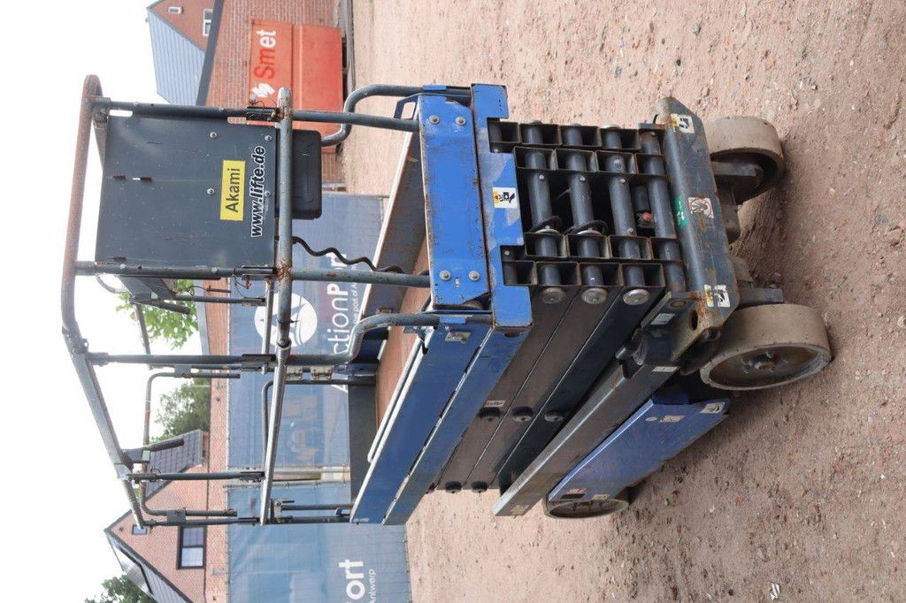 Scherenbühne Aichi SV08CNL Elektro 2012