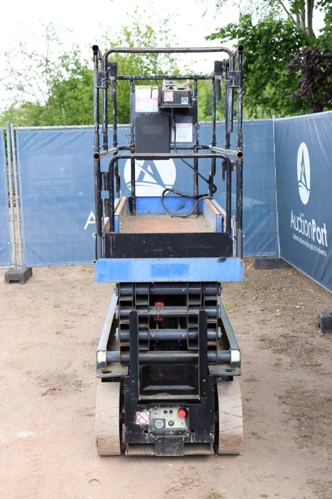 Scissor lift Aichi SV08CNL Electric 9.77m