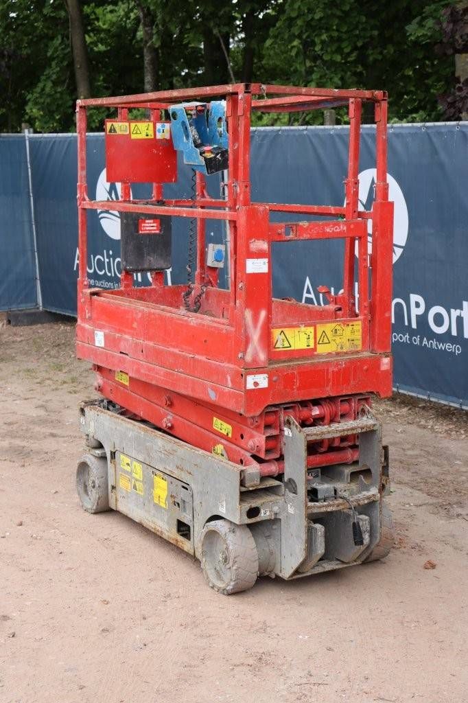 Scissor lift Genie GS-1532 Electric 6m 2014