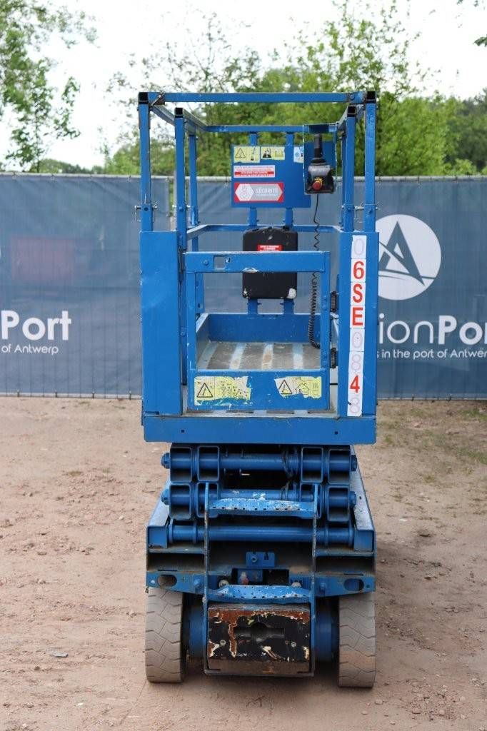 Scissor lift Genie GS-2032 Electric 8.13m 2007