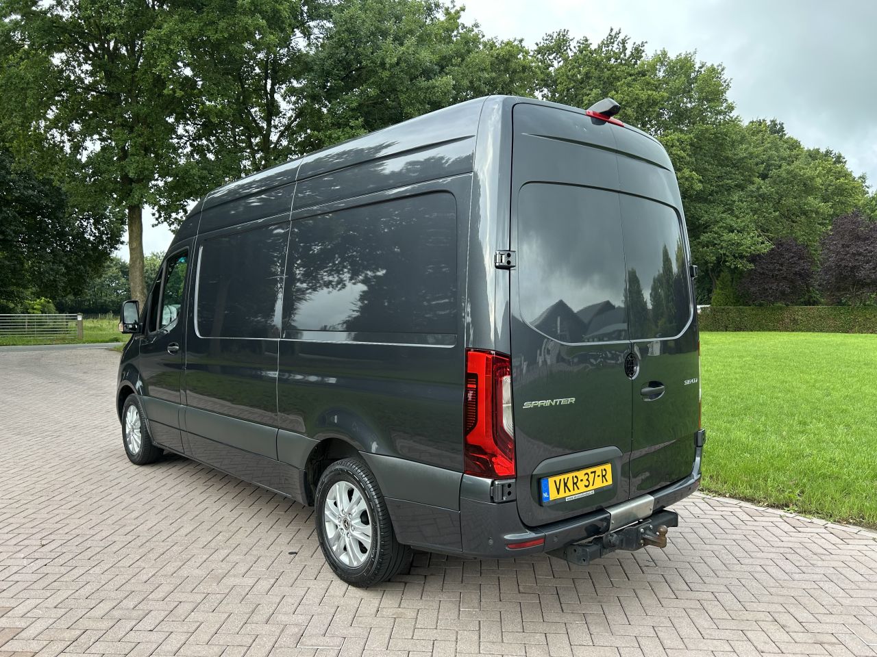 MERCEDES-BENZ SPRINTER 319 V6 (euro 6 ) laadruimte isolatie