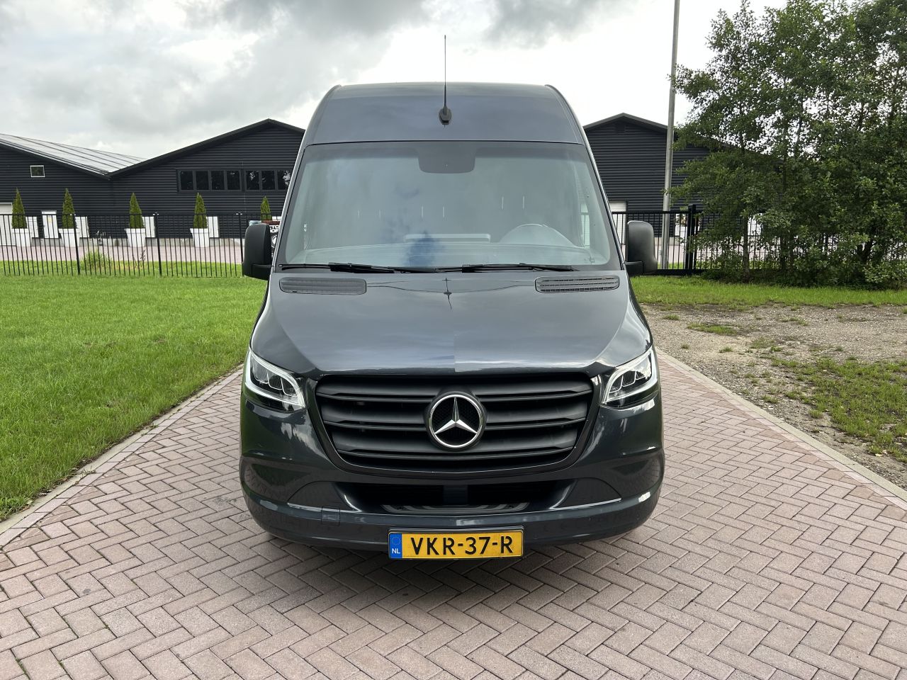 MERCEDES-BENZ SPRINTER 319 V6 (euro 6 ) laadruimte isolatie