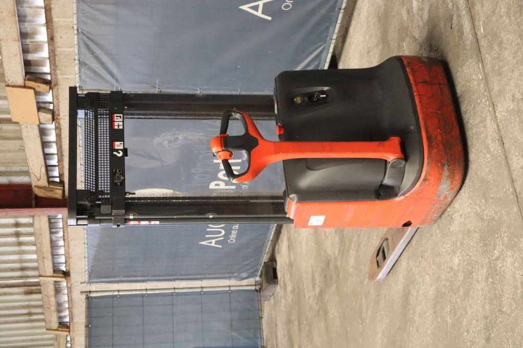 Stapelaar Fenwick-Linde L10 Elektrisch 1000kg 3.0m 2012