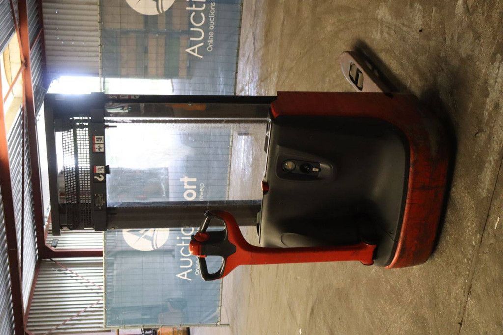 Stapelaar Fenwick-Linde L10 Elektrisch 1000kg 3.0m 2012