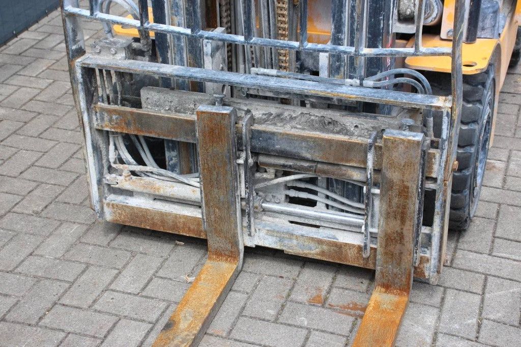 Hyundai 25B-9 Electric Forklift 2500kg 3.3m 2017