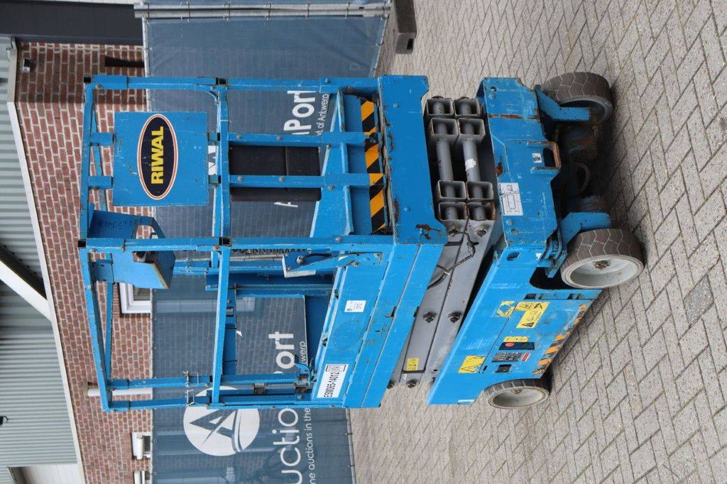 Scissor lift Genie GS1532 Electric 6.6m 2014