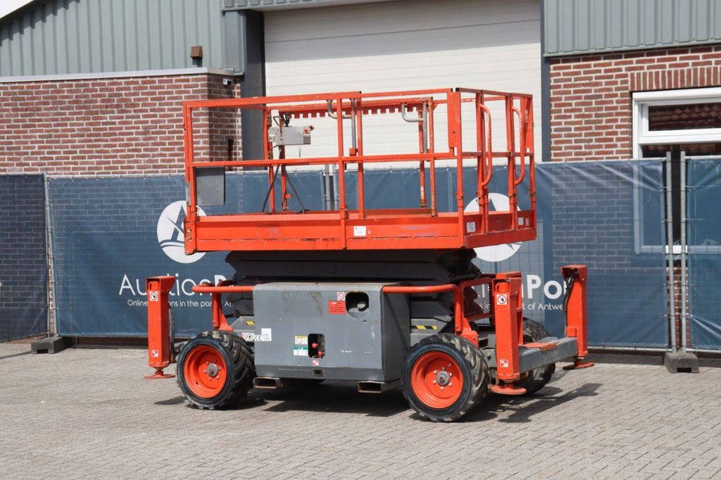 Scherenbühne Skyjack SJ 6832RT Diesel 2013