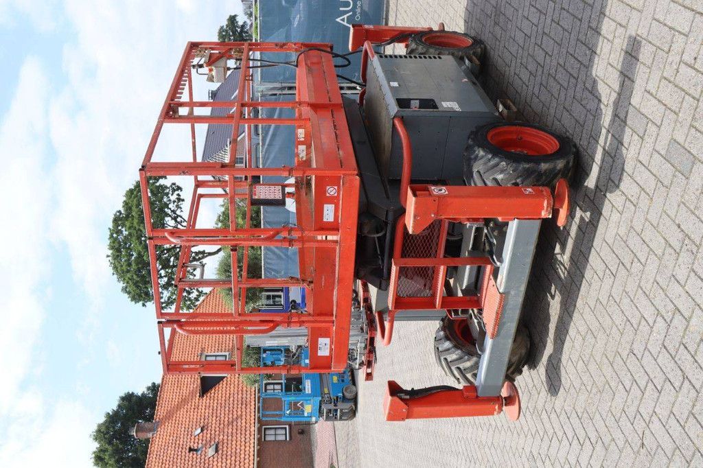 Scherenbühne Skyjack SJ 6832RT Diesel 2013