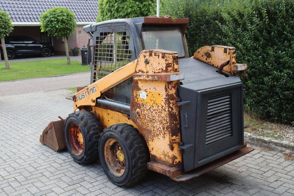 Skid steer loader Mustang 2040 Diesel 2015