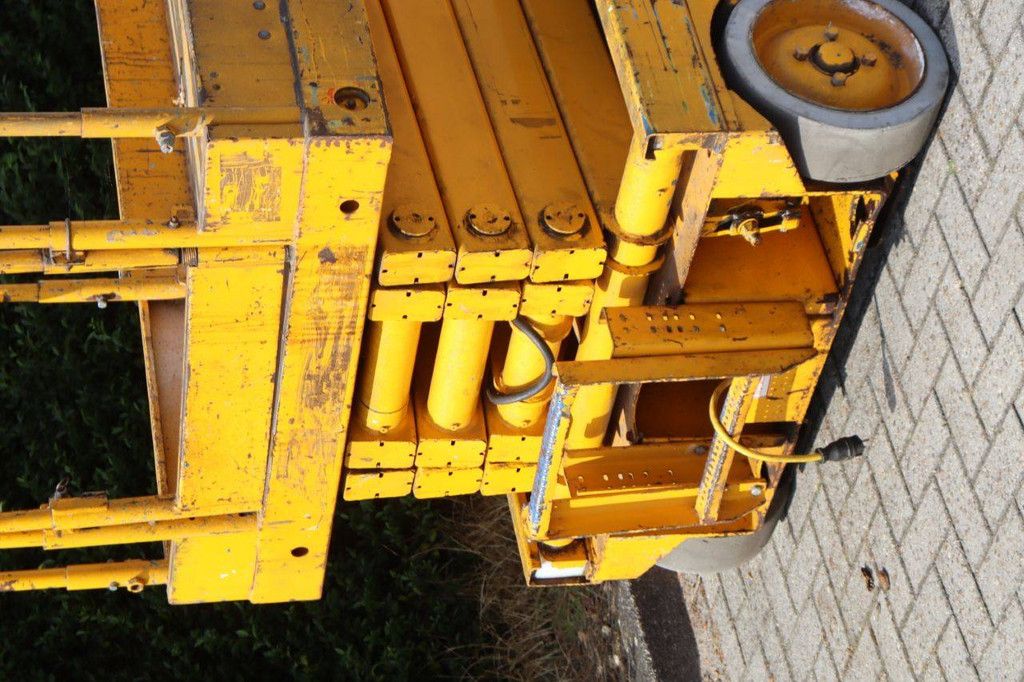 Schaarlift Upright X26 Elektrisch 10.0m 1999
