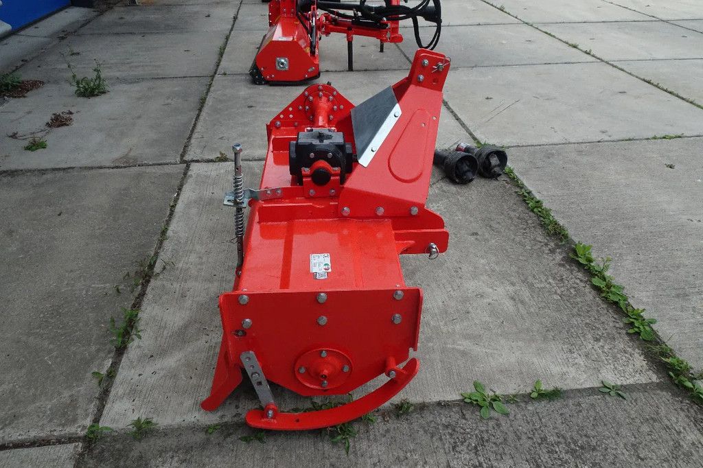 Boxer Grondfrees messenfrees GF125T