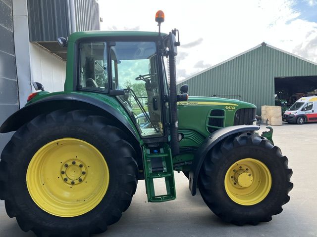 John deere 6430