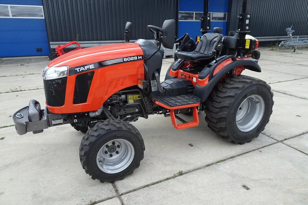 Tafe Compact trekker 6028H