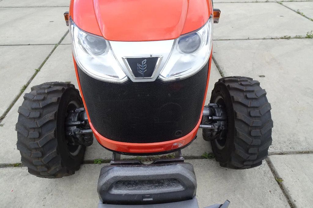 Tafe Compact trekker 6028H