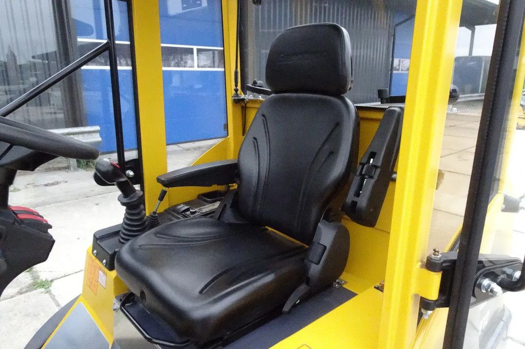 Eurotrac W12CS met cabine
