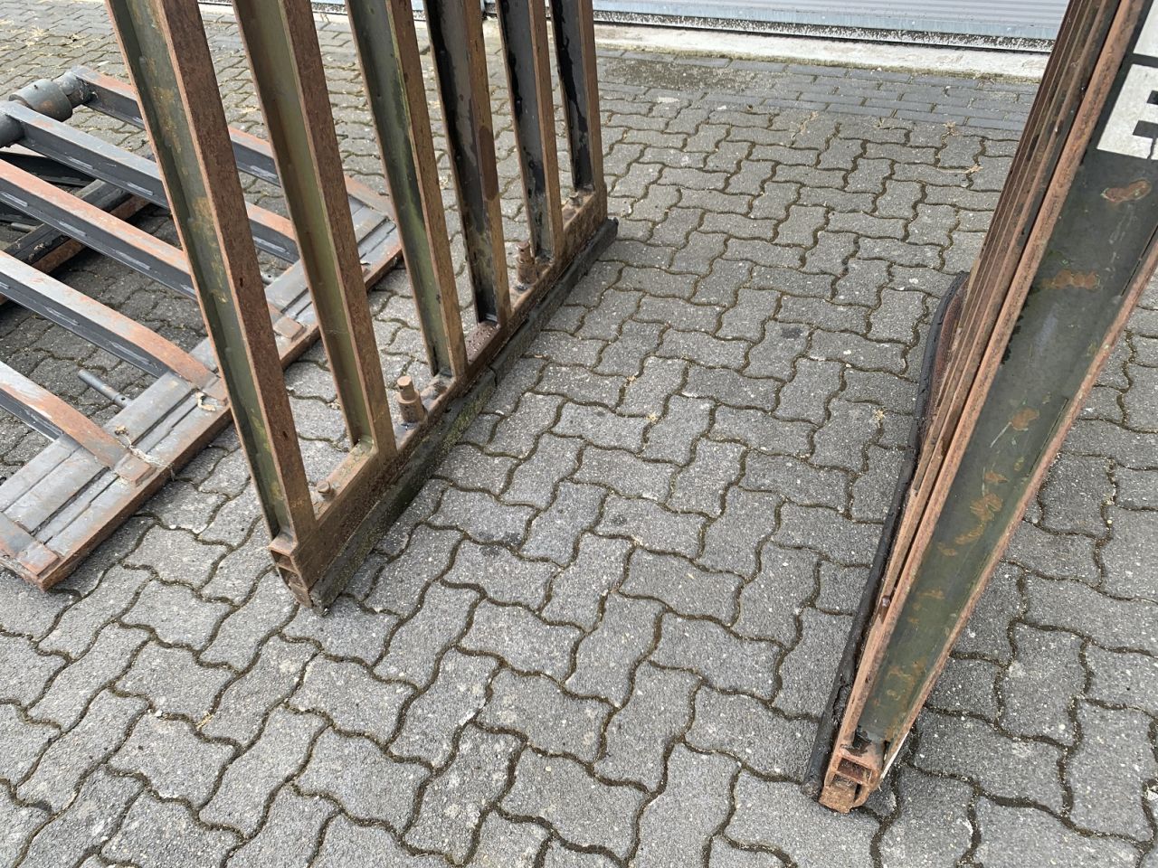 Steenklem JKB