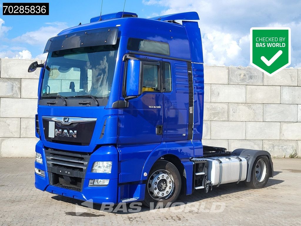 MAN TGX 18.500 4X2 Mega XXL Retarder Xenon 2xTanks Standklima ACC Euro 6
