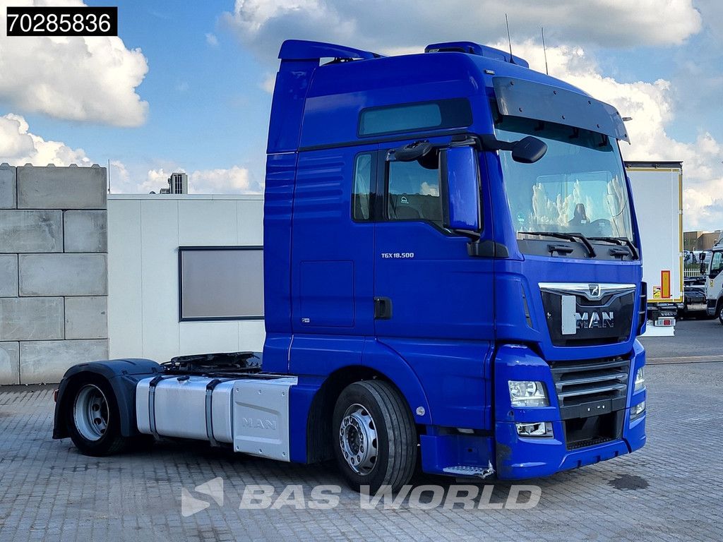 MAN TGX 18.500 4X2 Mega XXL Retarder Xenon 2xTanks Standklima ACC Euro 6
