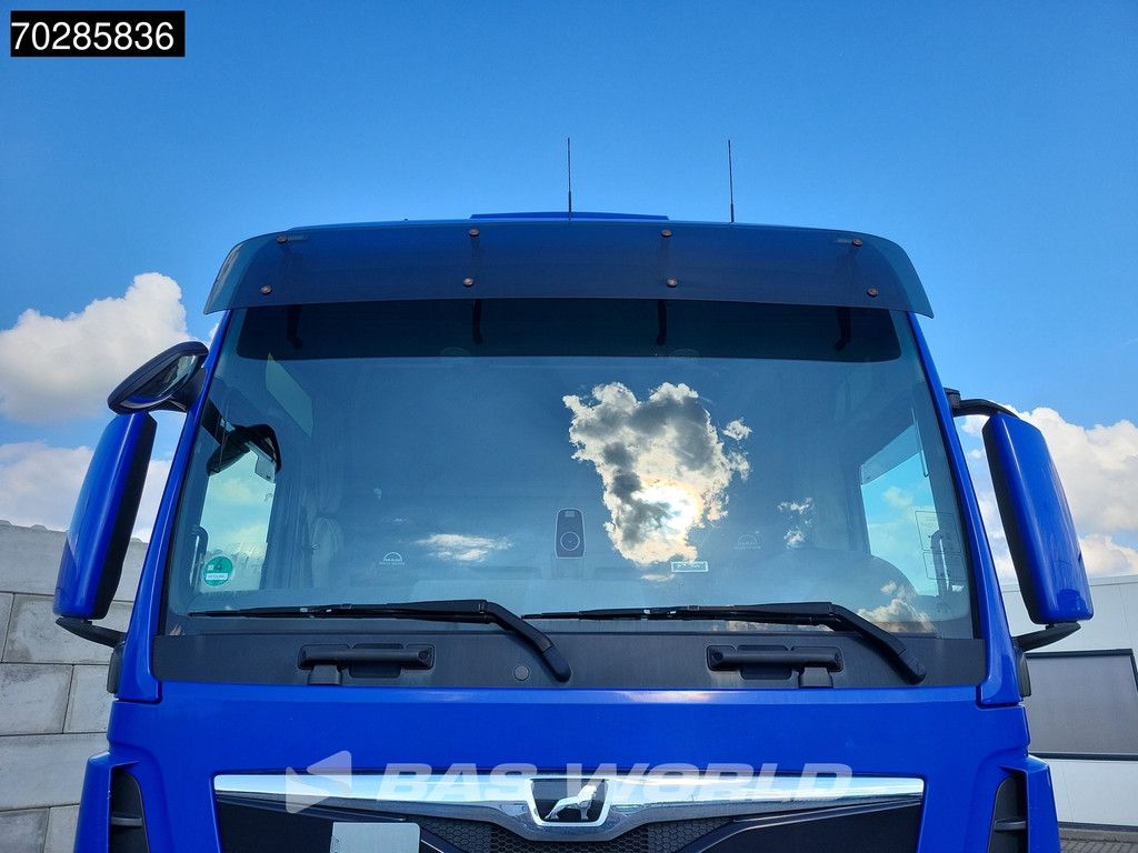 MAN TGX 18.500 4X2 Mega XXL Retarder Xenon 2xTanks Standklima ACC Euro 6