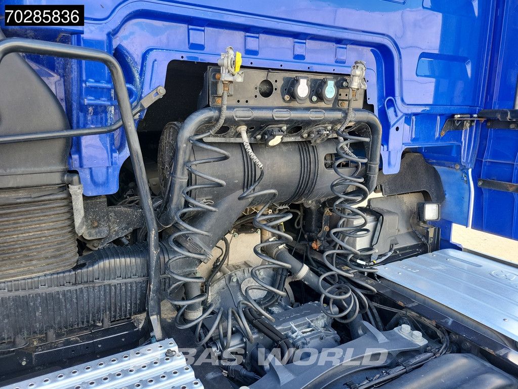 MAN TGX 18.500 4X2 Mega XXL Retarder Xenon 2xTanks Standklima ACC Euro 6