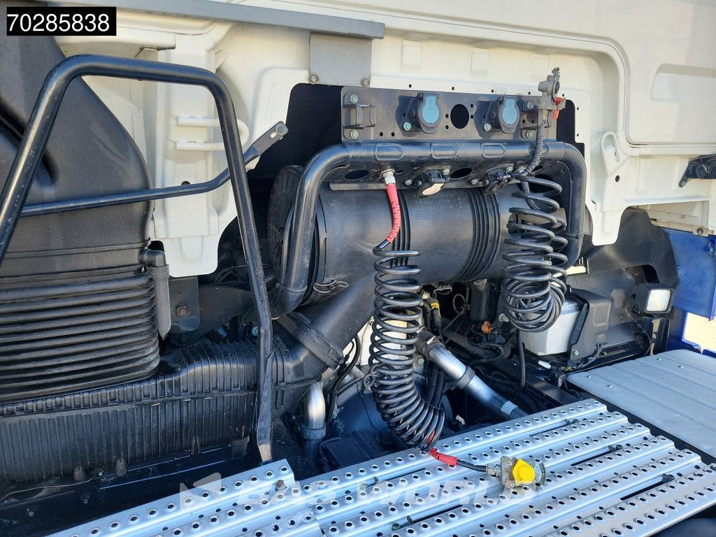 MAN TGX 18.500 4X2 Mega XXL Retarder Standklima 2xTanks ACC Euro 6