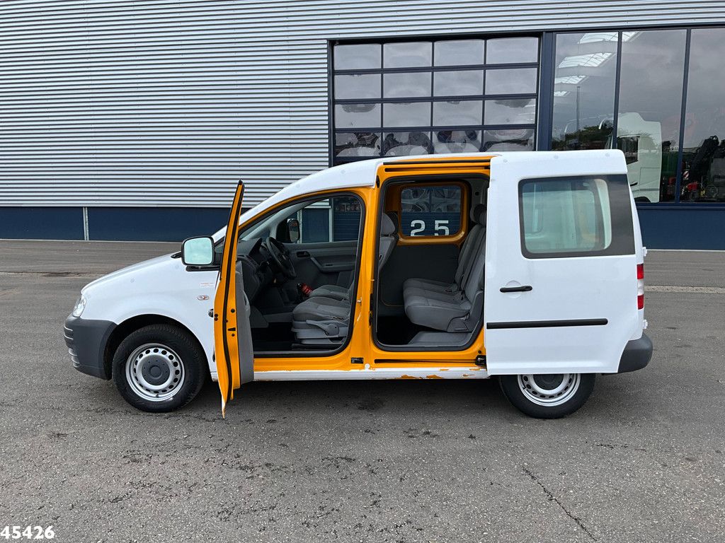 Volkswagen Caddy 1.6 Trendline Just 160.801 km!
