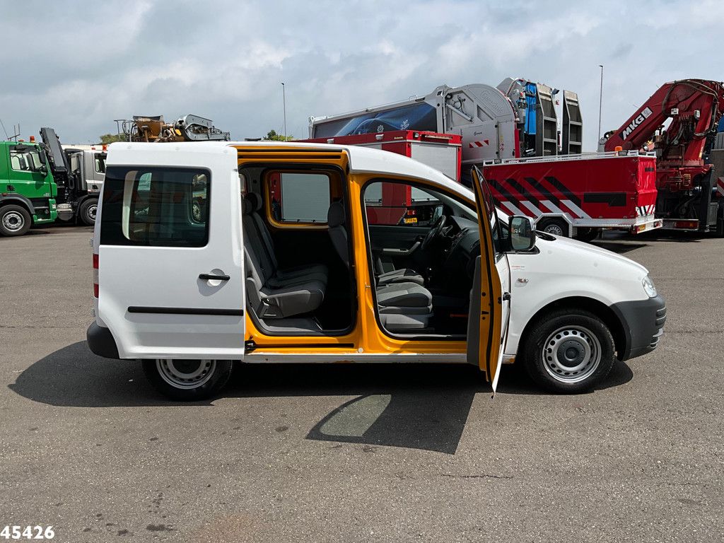 Volkswagen Caddy 1.6 Trendline Just 160.801 km!