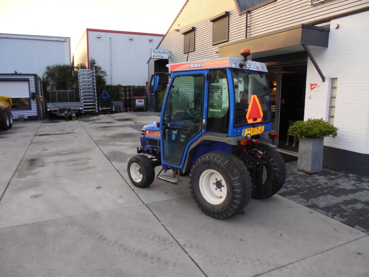 Iseki TH 4260 FH