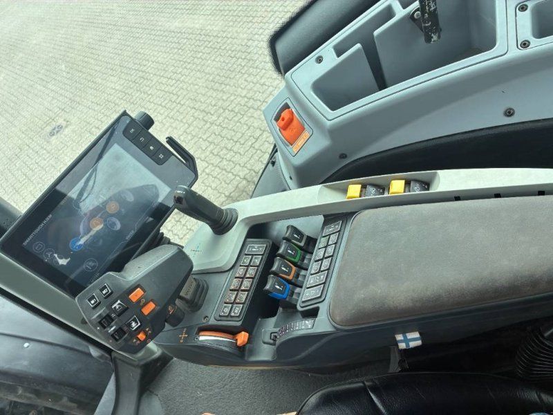 Valtra 254 Versus
