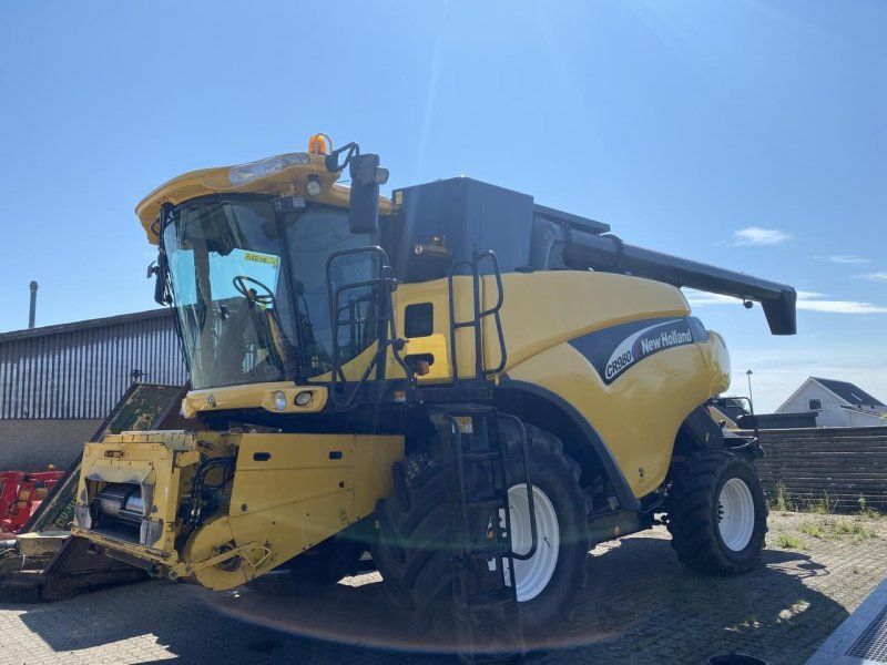 New Holland CR 980
