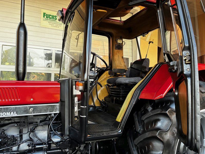 Case IH 745 XL