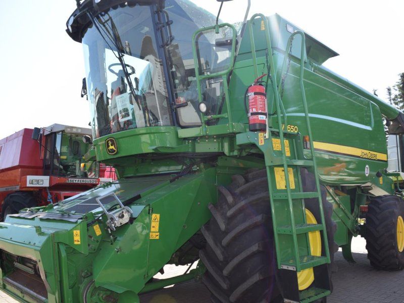 John Deere W 650