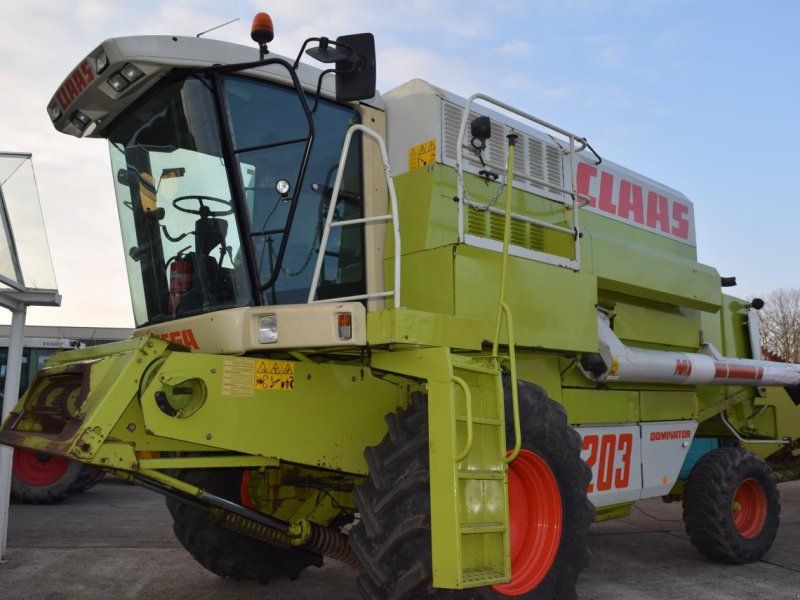 Claas Dominator 203 Mega