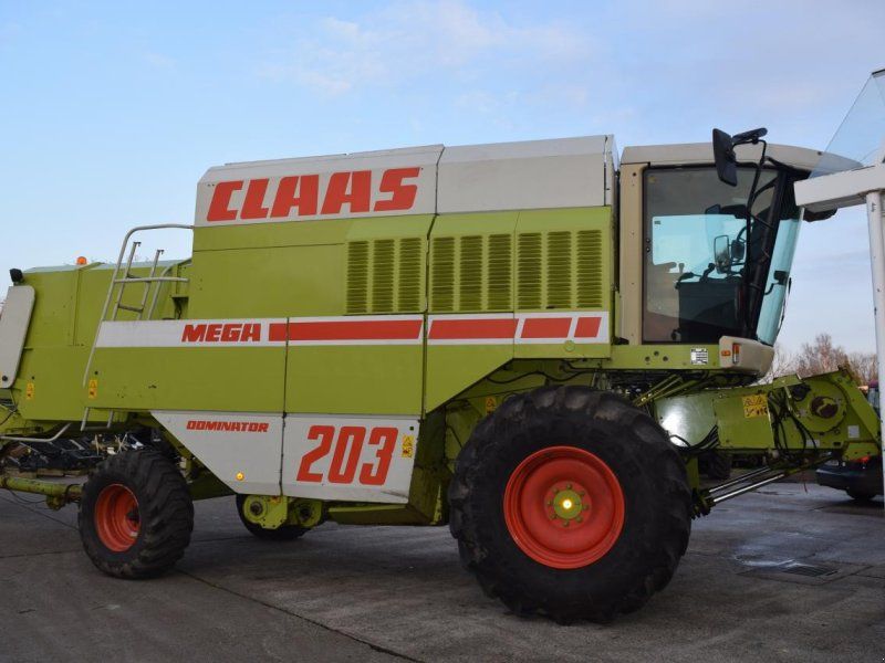Claas Dominator 203 Mega