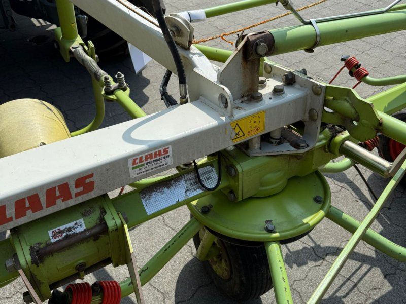 Claas Volto 670