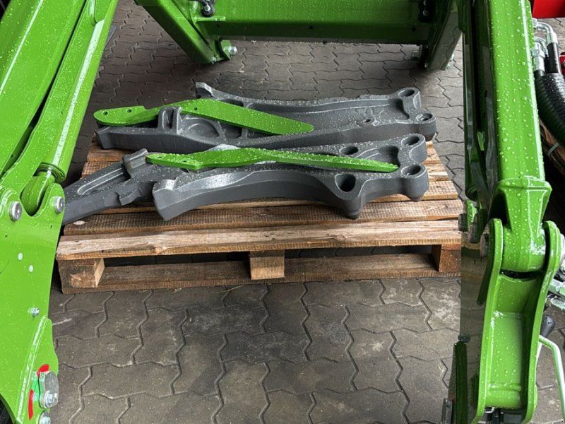 Fendt CARGO 4X/75 DW